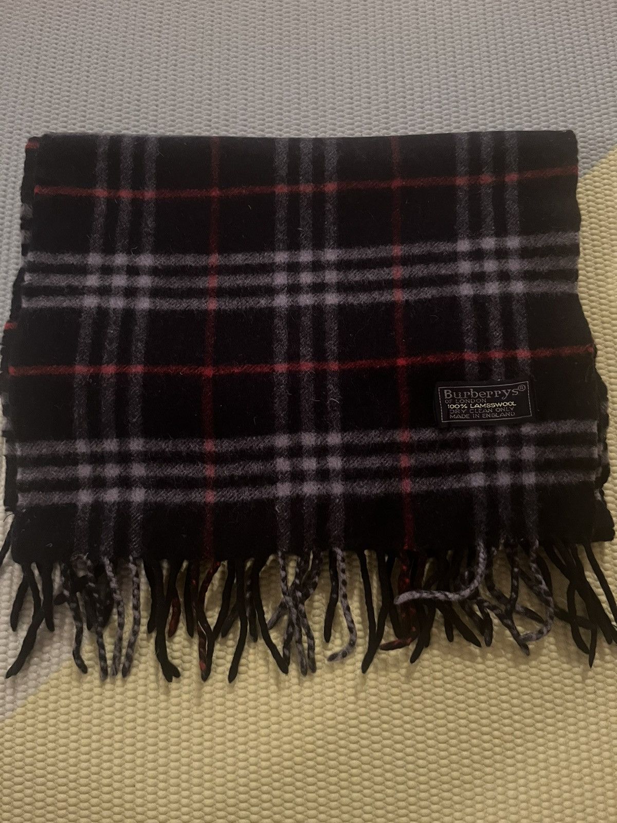 Burberry × Vintage Burberry Black Cashmere Scarf Size ONE SIZE - 1 Thumbnail