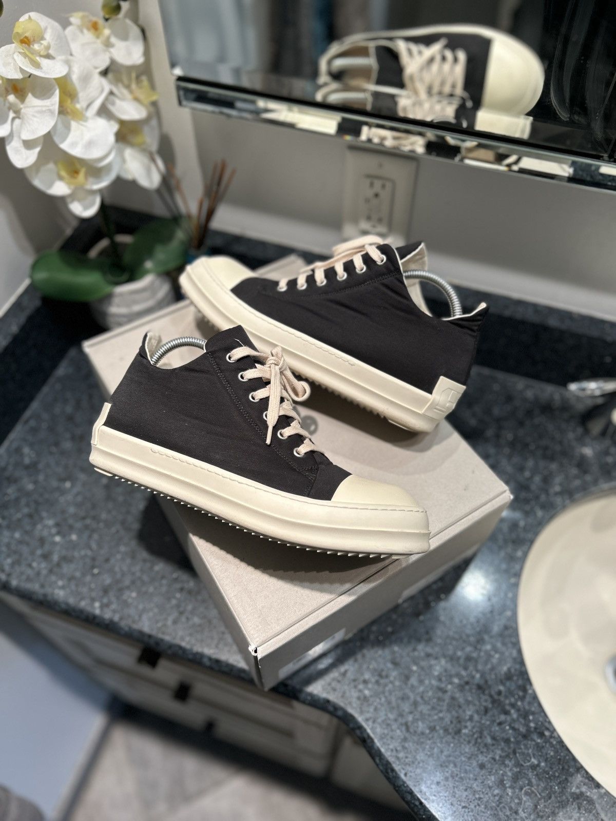 Rick Owens × Rick Owens Drkshdw Rick Owen Puffer Ramone  display picture 1