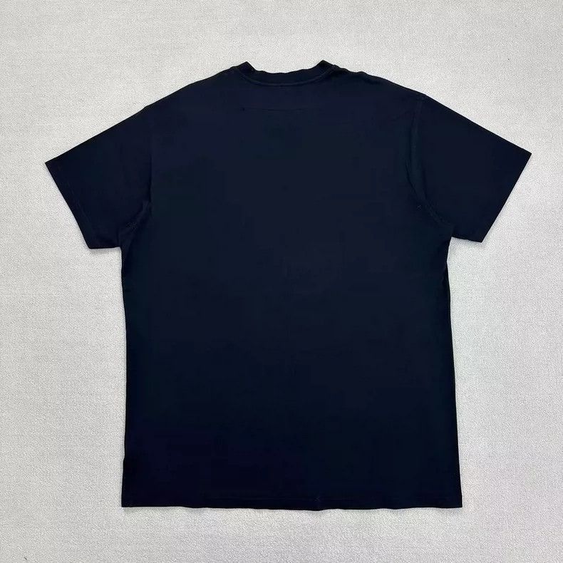 Givenchy Givenchy Givenchy Short Sleeve Favelas 74 TShirt -2507 Size US S / EU 44-46 / 1 - 2 Thumbnail