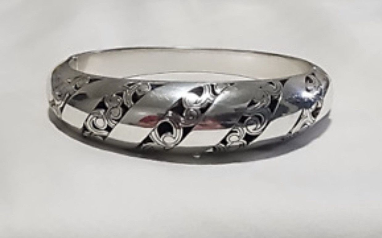 Vintage VTG Brighton Bracelet Silver Tone Kismet Open Size ONE SIZE - 2 Thumbnail