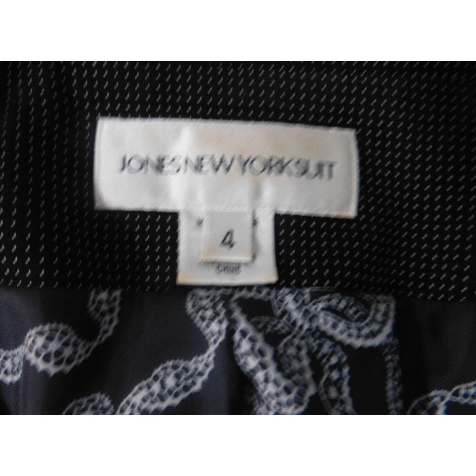 Jones New York Jones New York Blazer Womens 4 Black Striped Polyester Lightweight Button Mid-Length Blazer Womens Regular 4 Button Casual Business Fall Winter Size S / US 4 / IT 40 - 4 Thumbnail