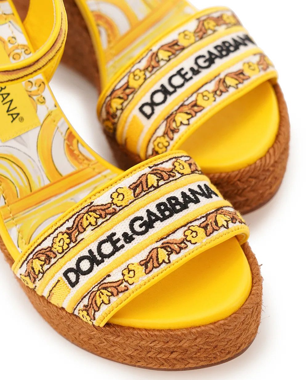 Dolce & Gabbana o1s22i1n1024 Maiolica Embroidered Wedge Sandals Multicolor Size US 6 / IT 36 - 3 Thumbnail
