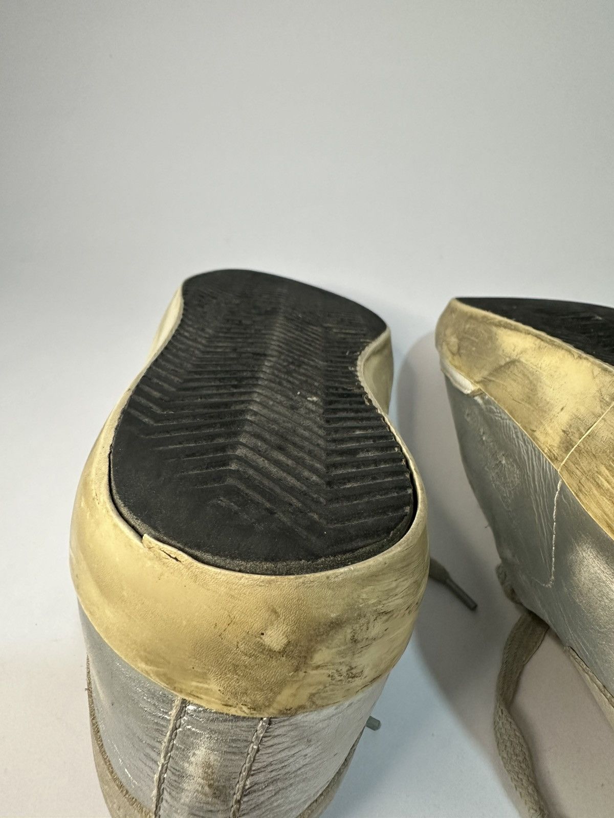 Golden Goose Golden Goose Superstar Silver Leather Men’s Sneakers Size US 6.5 / EU 39-40 - 9 Thumbnail