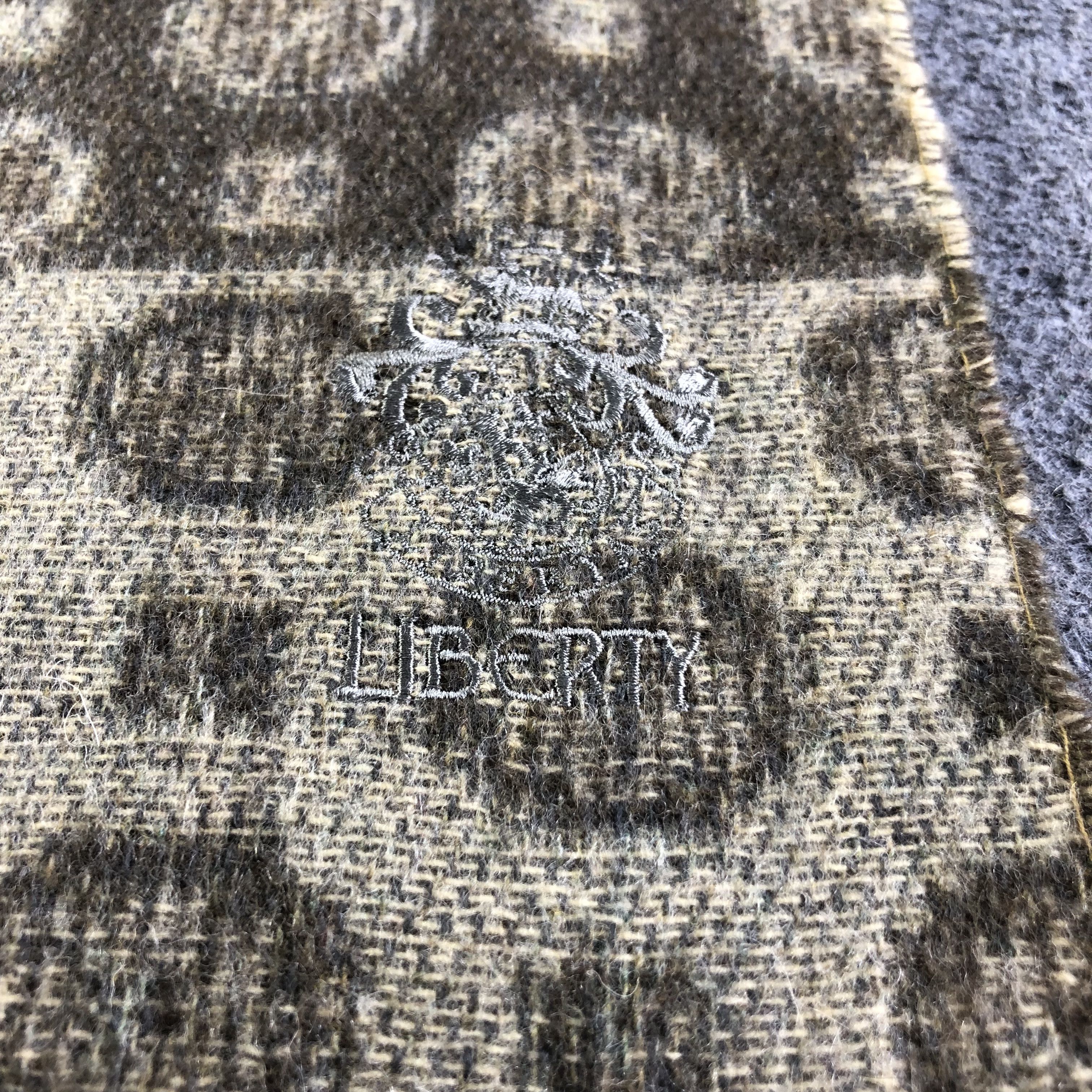 Liberty Liberty Cashmere/Wool Scarf Muffler V2017 Size ONE SIZE - 4 Thumbnail