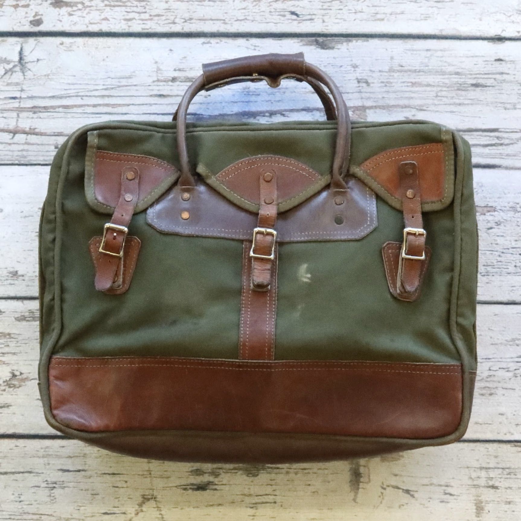 Orvis VINTAGE The Orvis Company Battenkill Leather and Green Canvas Duffle Travel Bag - Men - Green - Canvas - Bag Size ONE SIZE - 2 Thumbnail
