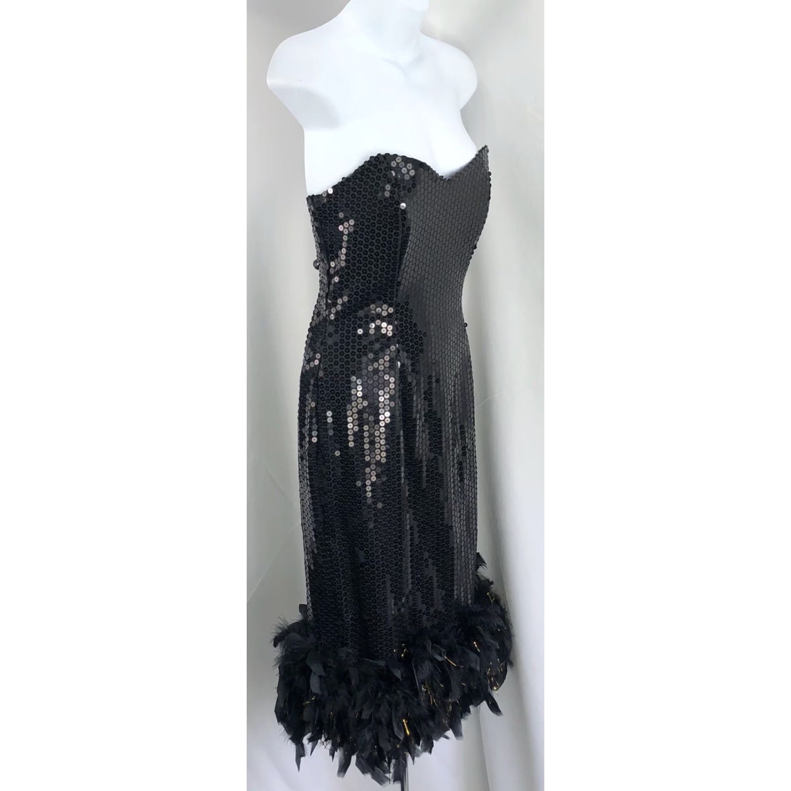 VINTAGE J Reynolds Women\'s Dress Sleeveless A-Line Knee Length Sequin  Feather Prom Party