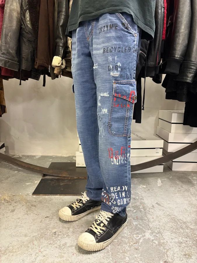 Dolce & Gabbana AW2004 Dolce & Gabbana Blue Denim Cargo Written Jeans Size US 31 - 3 Thumbnail