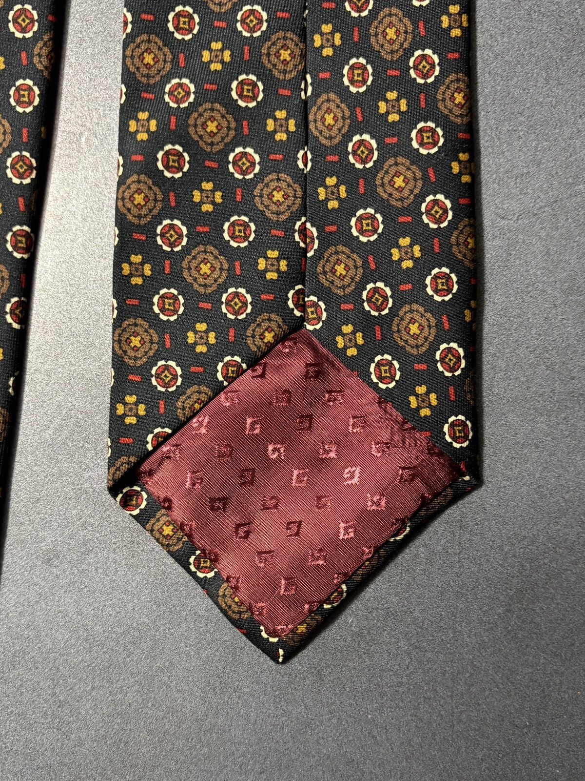 Pierre Cardin 1970s Pierre Cardin Tie Vintage Silk Necktie Pattern Paris Size ONE SIZE - 7 Thumbnail
