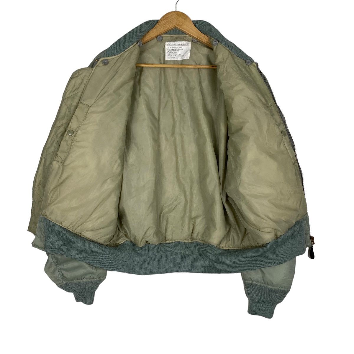 Avirex Vintage Air Force Intermedjate MA-1 Bomber Jacket Size US M / EU 48-50 / 2 - 13 Thumbnail