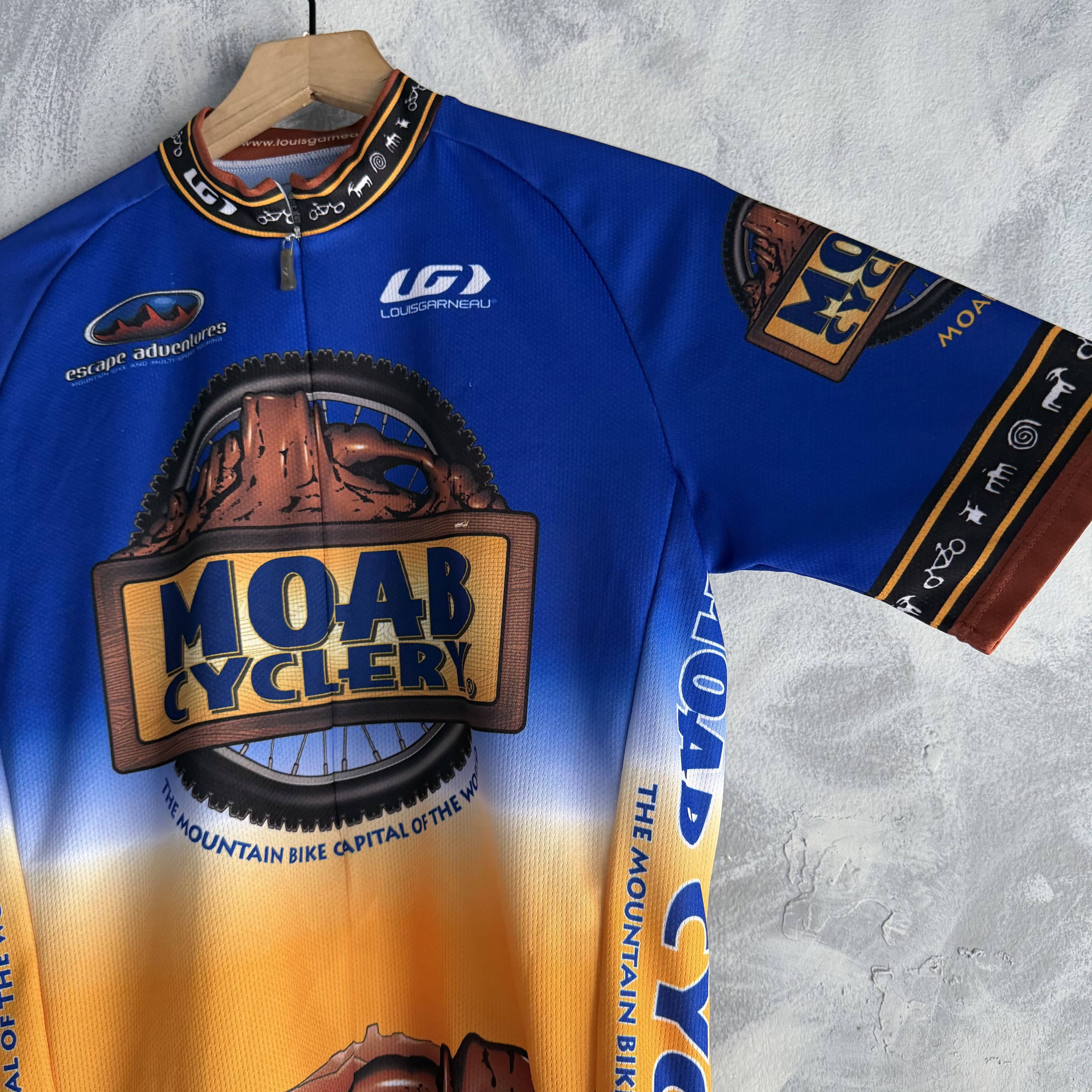 Other Louis Garneau Moab Cyclery 3/4 Zipper Cycling Jersey Men Size US M / EU 48-50 / 2 - 3 Thumbnail