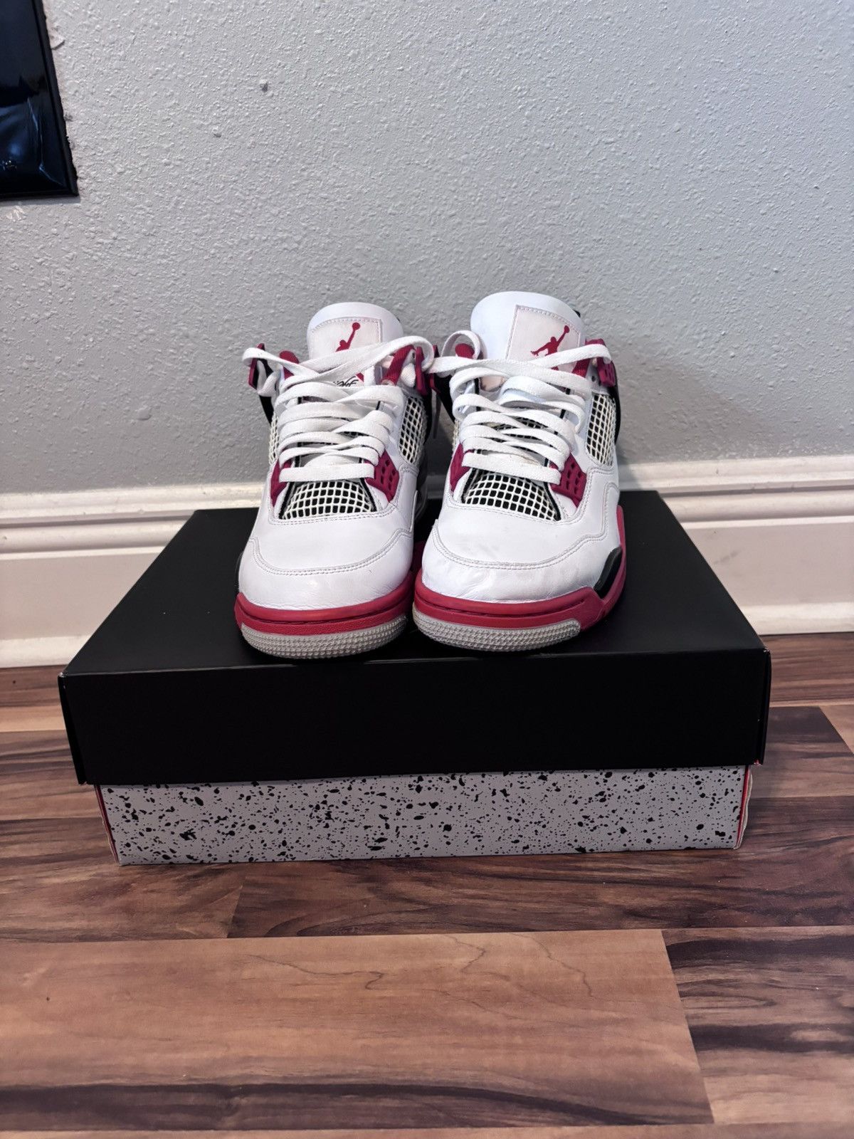 Jordan Brand Retro 4 Fire Red (2020) Size 8 Size US 8 / EU 41 - 3 Thumbnail
