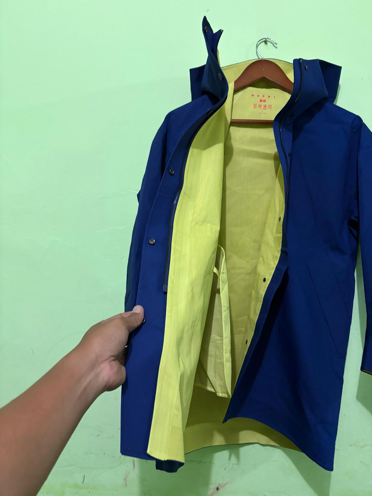 Marni Marni X Uniqlo RainCoat Jacket Design Size US S / EU 44-46 / 1 - 4 Thumbnail