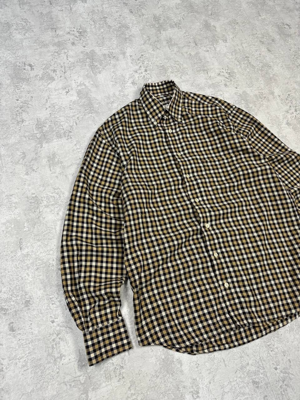 Burberry Vintage Burberrys button-up Shirt Size 38 Size US L / EU 52-54 / 3 - 2 Thumbnail