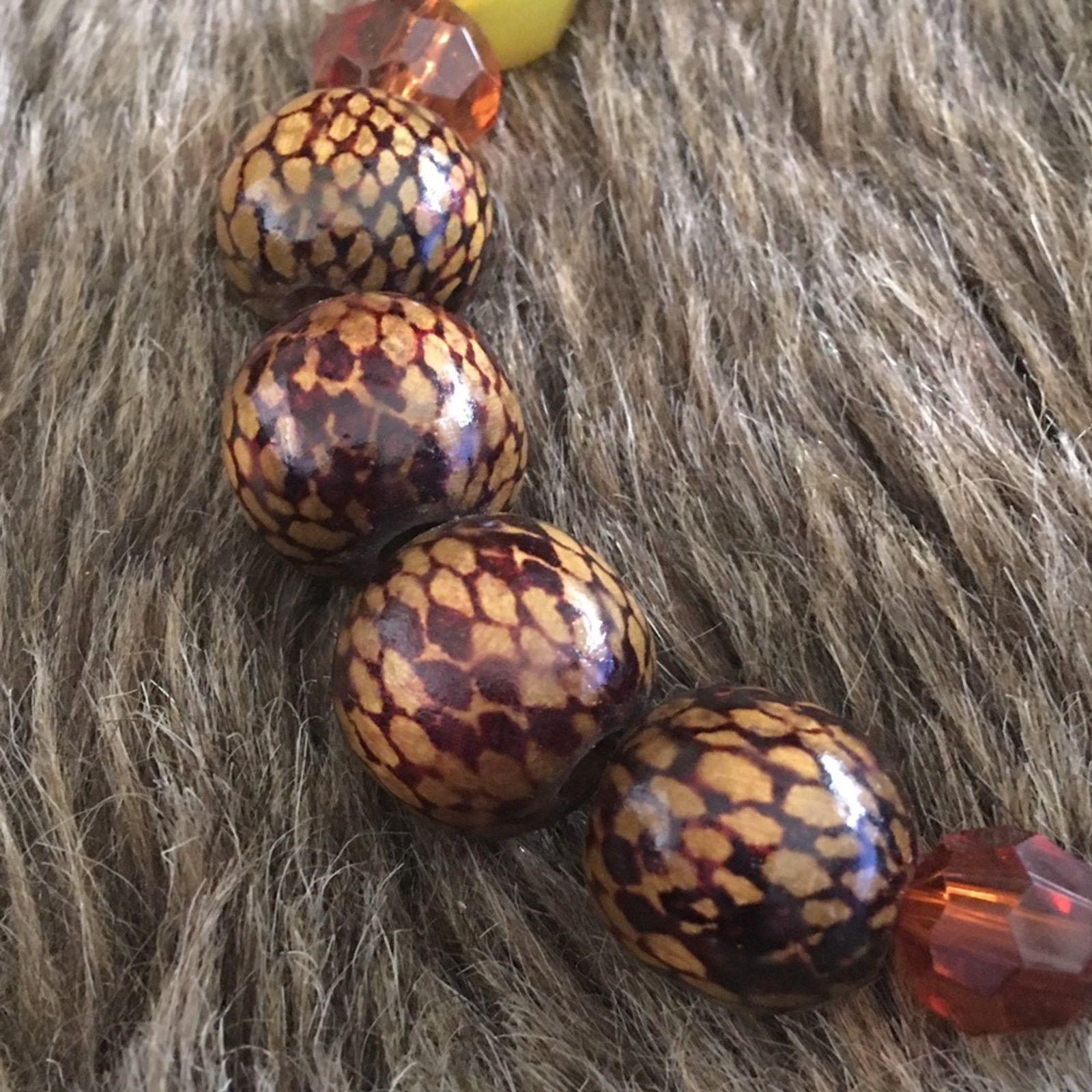 Vintage Vintage multi tone animal print beaded necklace Size ONE SIZE - 7 Thumbnail