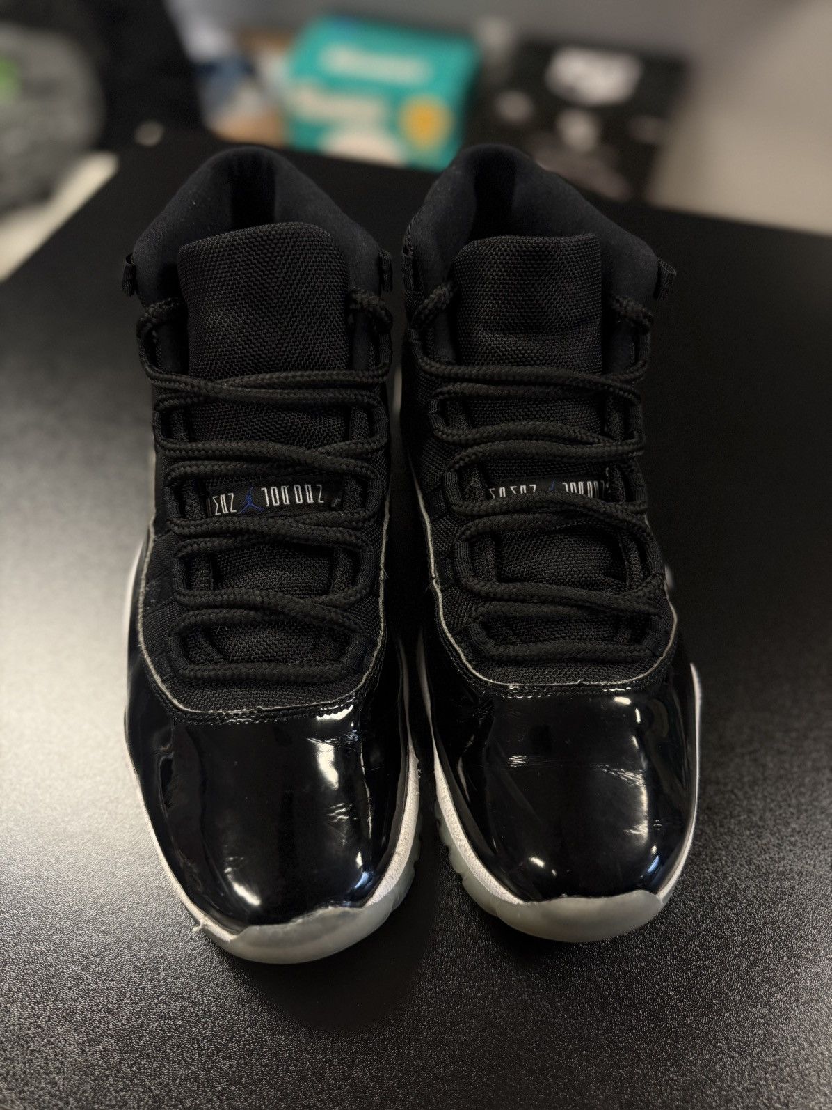 Jordan Brand × Nike Jordan 11 SpaceJam 2016 Size 10.5 (378037-003) Size US 10.5 / EU 43-44 - 8 Thumbnail