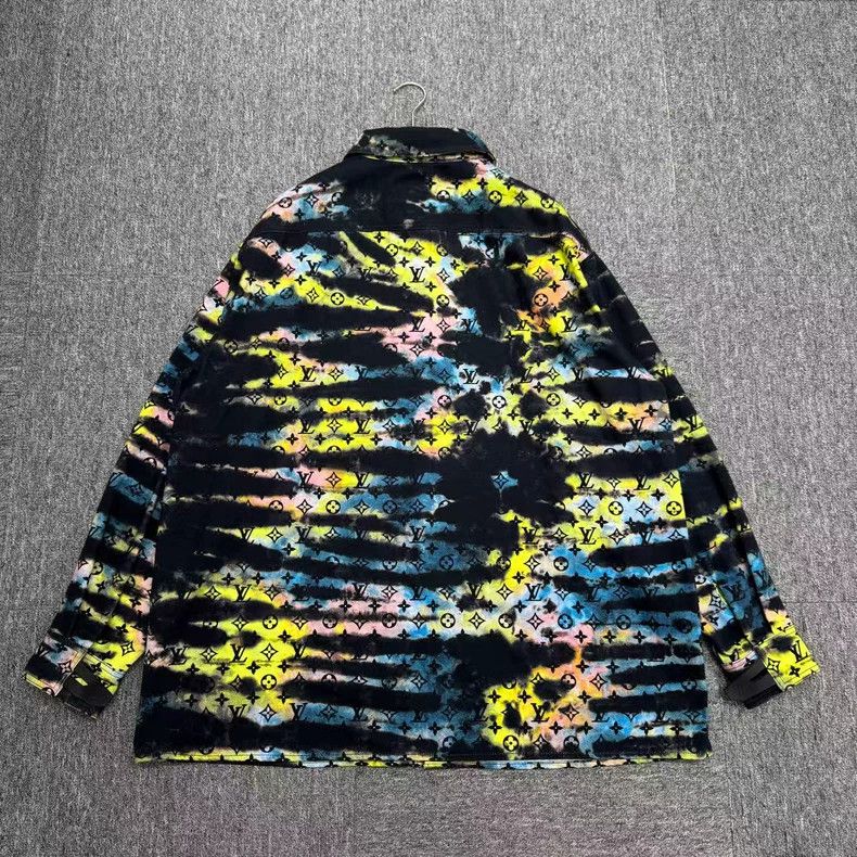 Louis Vuitton Louis Vuitton size 5l Full print of old flowers and colorfu Size US L / EU 52-54 / 3 - 3 Thumbnail