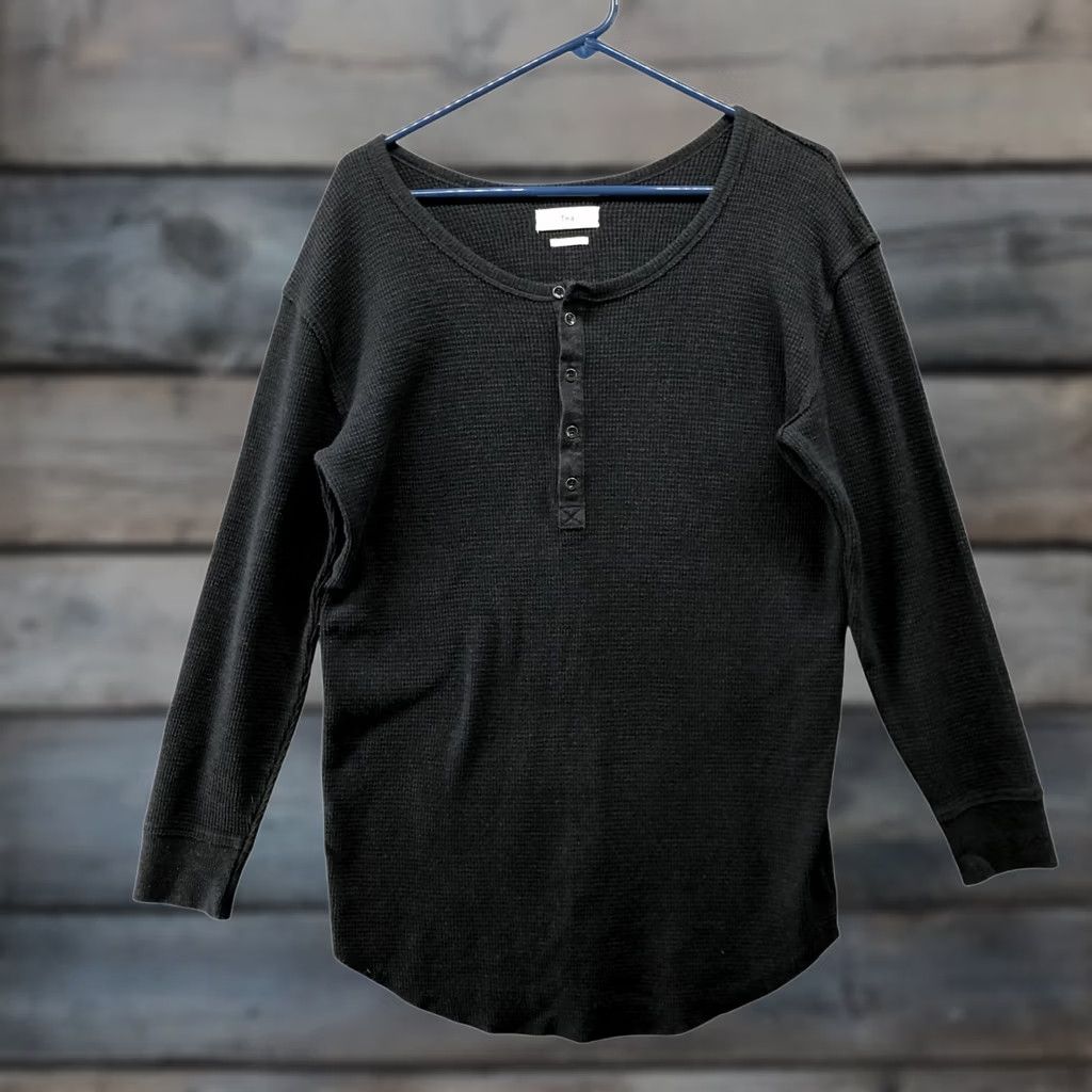 TNA TNA Aritzia Henley T Shirt Womens S Black Long Sleeve Round Neck Button Relaxed Size S / US 4 / IT 40 - 1 Thumbnail