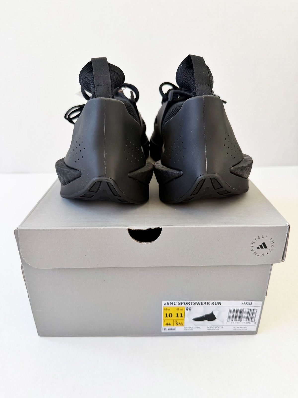 Adidas × Stella McCartney ADIDAS x STELLA MCCARTNEY SPORTSWEAR RUN SHOES. MSRP: $280 Size US 10 / EU 43 - 7 Thumbnail