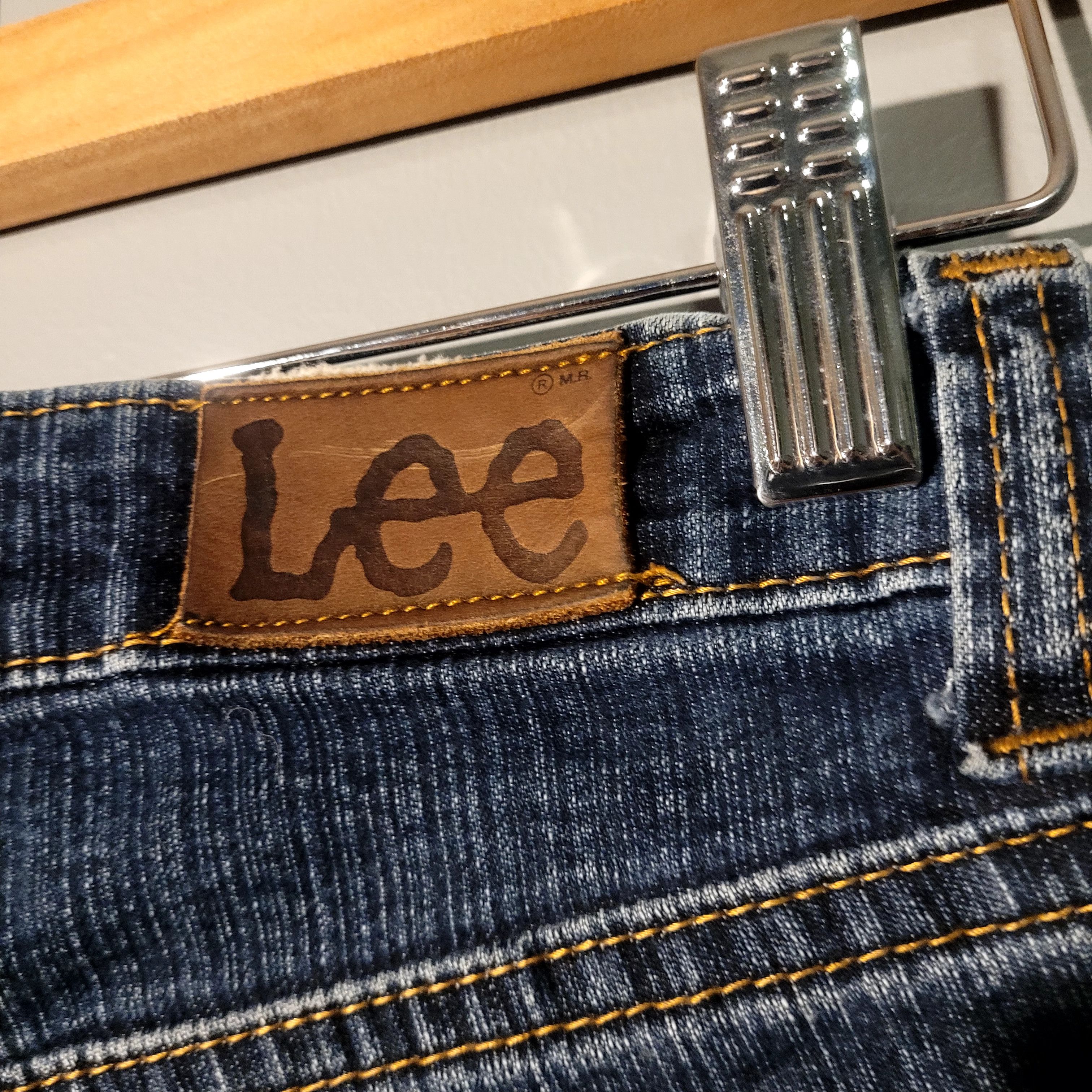 Lee Womens Vintage 90s LEE bell bottom denim jeans Size 26" / US 2 / IT 38 - 3 Thumbnail