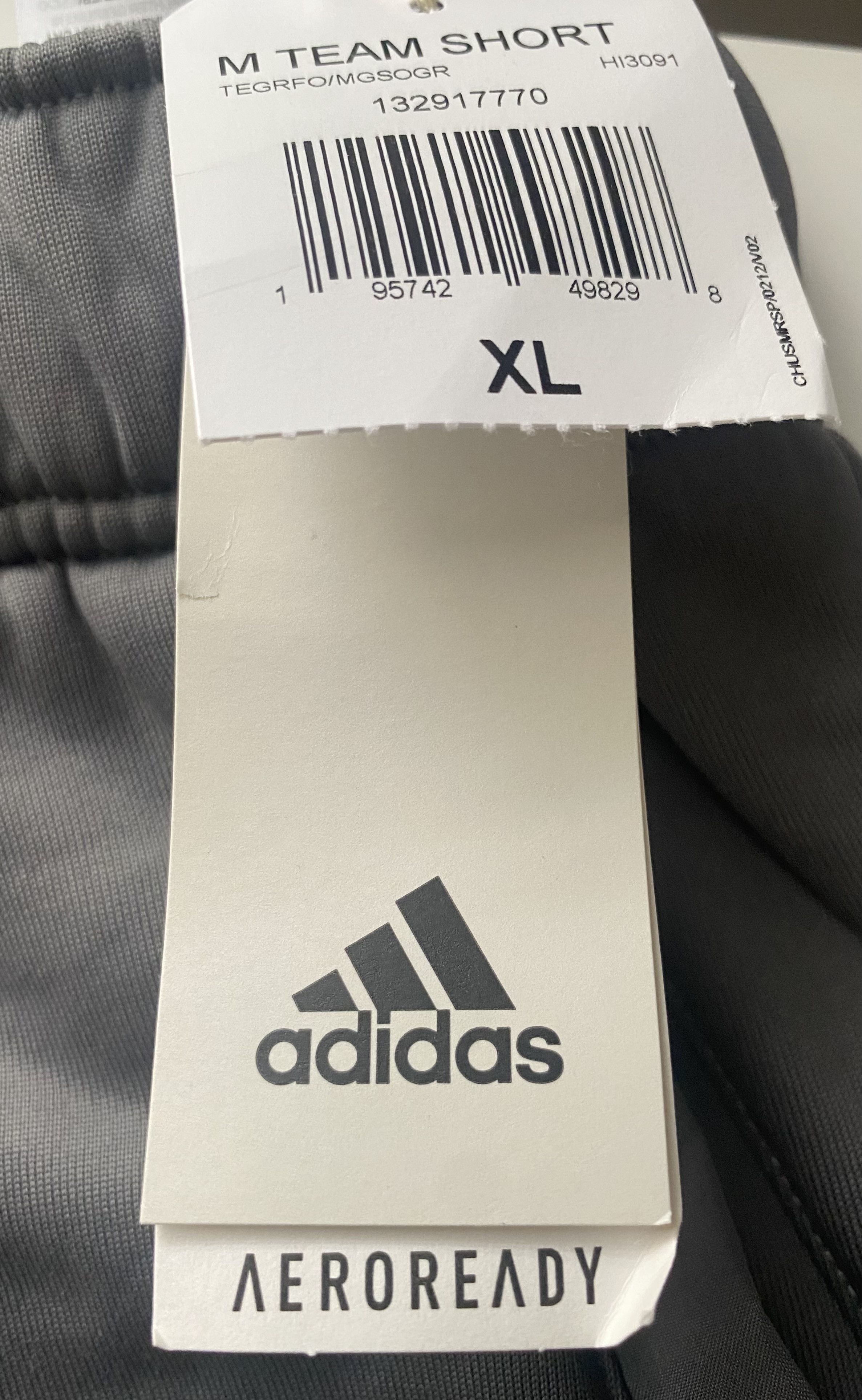 Adidas Adidas Luguentz Lou Dort Team Shorts OKC Aeroready - Size XL Size US 38 / EU 54 - 3 Thumbnail