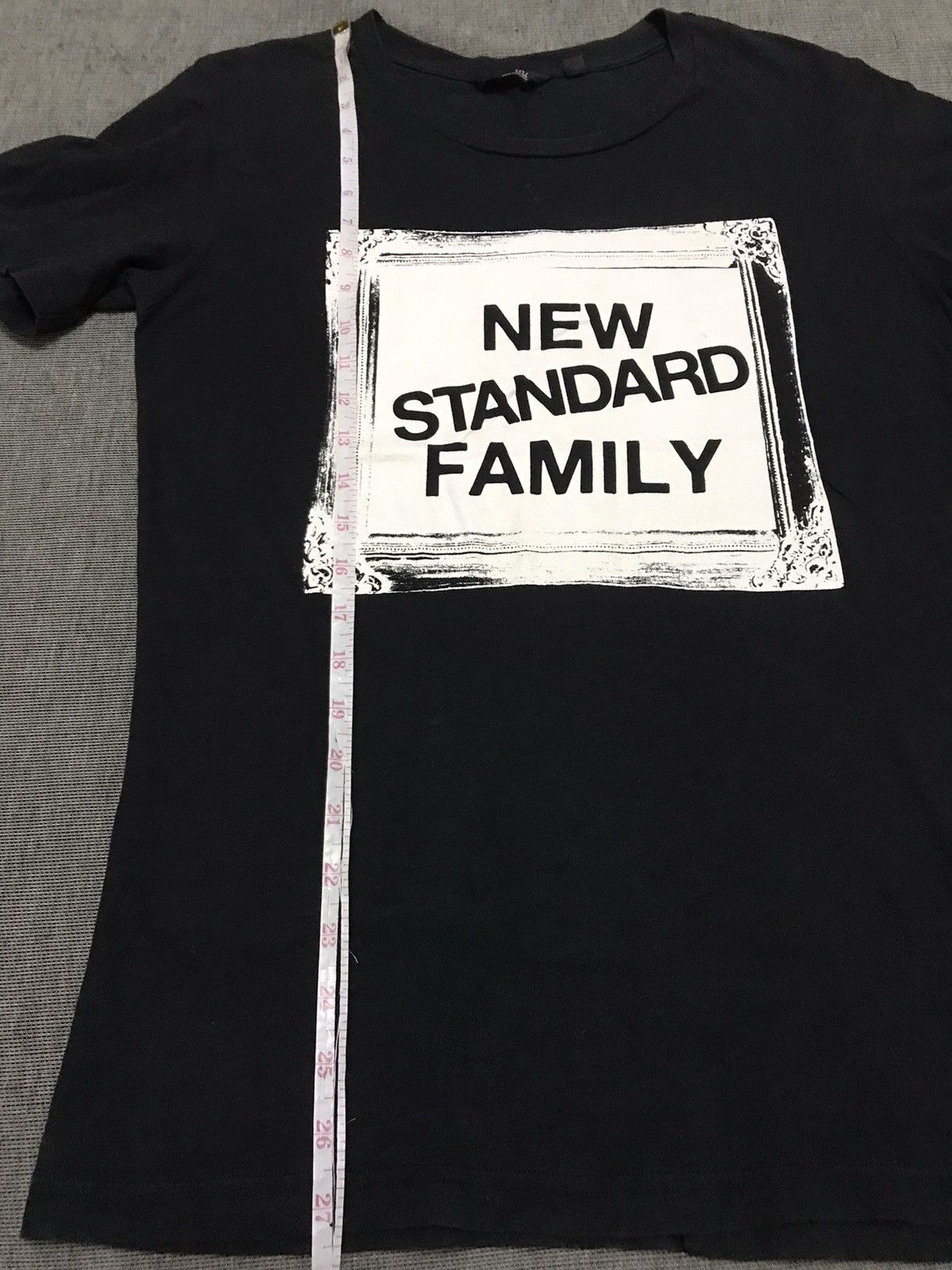 Undercover × Uniqlo Uniqlo Undercover New Standard Family Tees Size US M / EU 48-50 / 2 - 9 Thumbnail