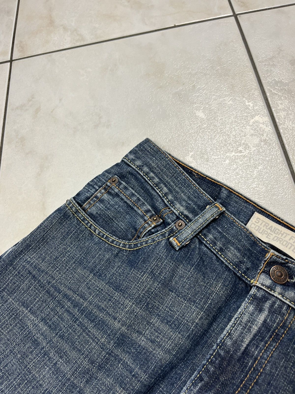 Levi's × Vintage Vintage 90s Levi’s 505 jeans denim coupe droite straight fit Size US 30 / EU 46 - 11 Thumbnail