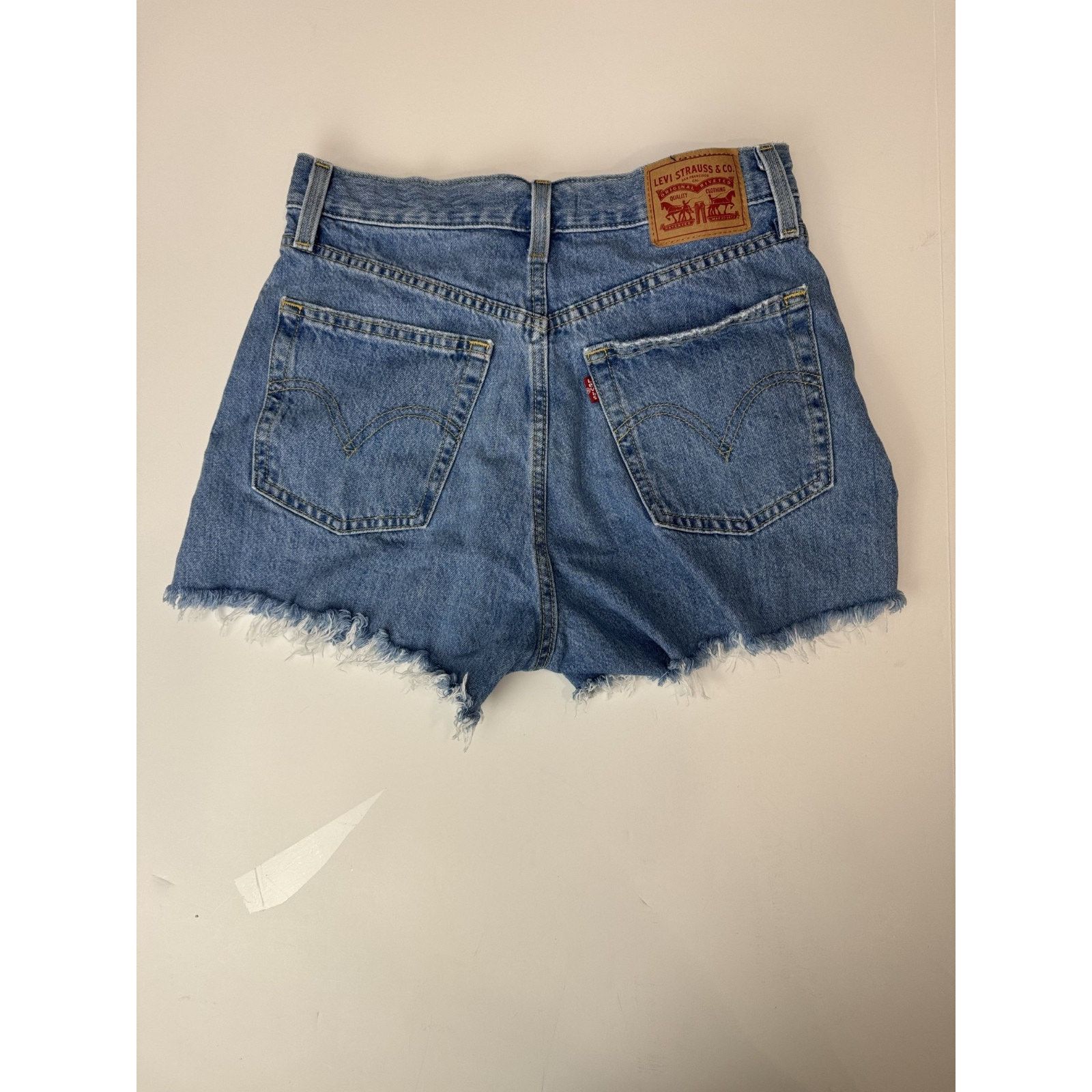 Levi's Levi's High Waisted Mom Shorts Grunge Women's Size 28 Size 28" / US 6 / IT 42 - 1 Thumbnail