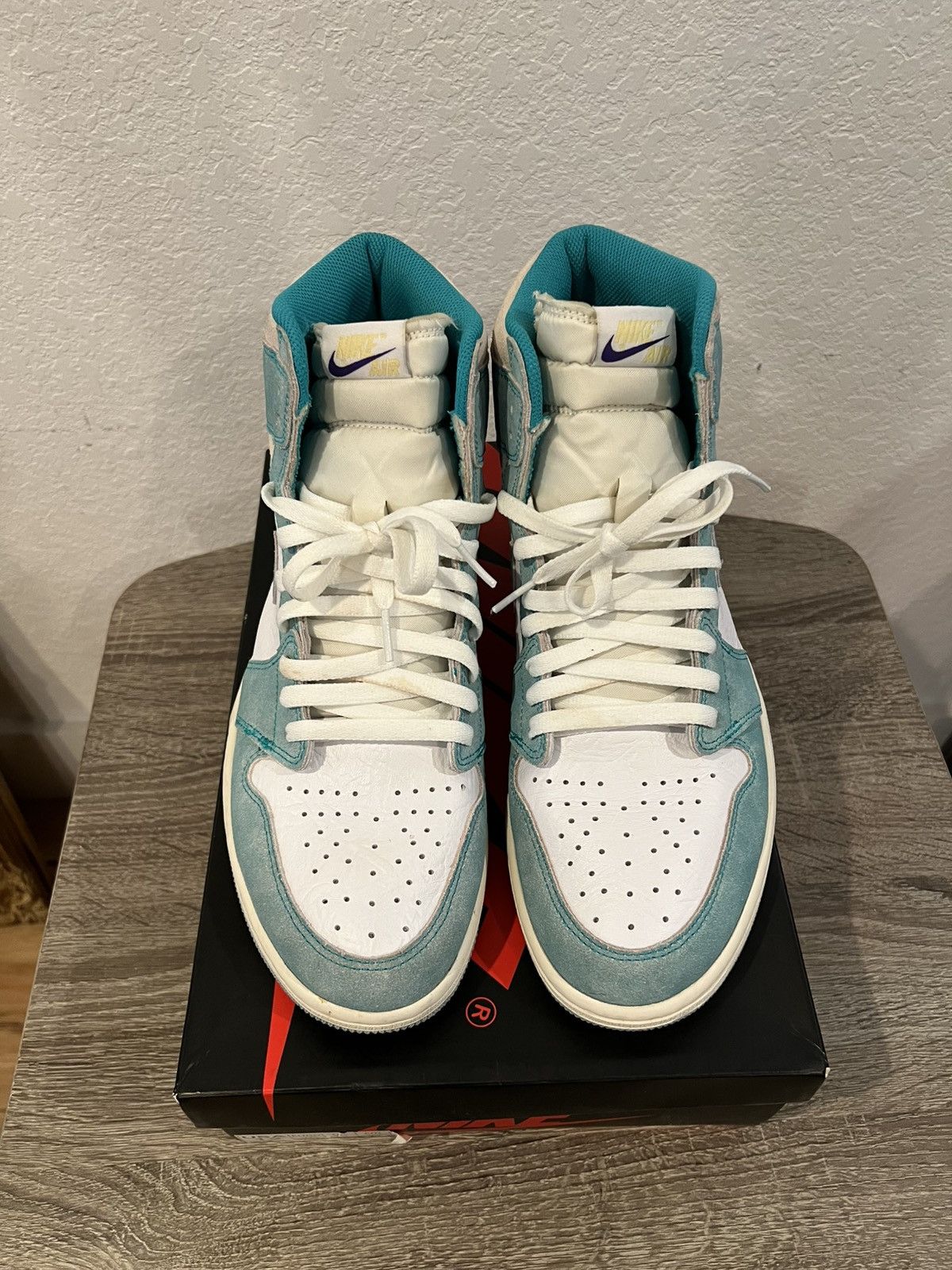 Jordan Brand Jordan 1 Retro High OG Turbo Green Size US 12 / EU 45 - 3 Thumbnail
