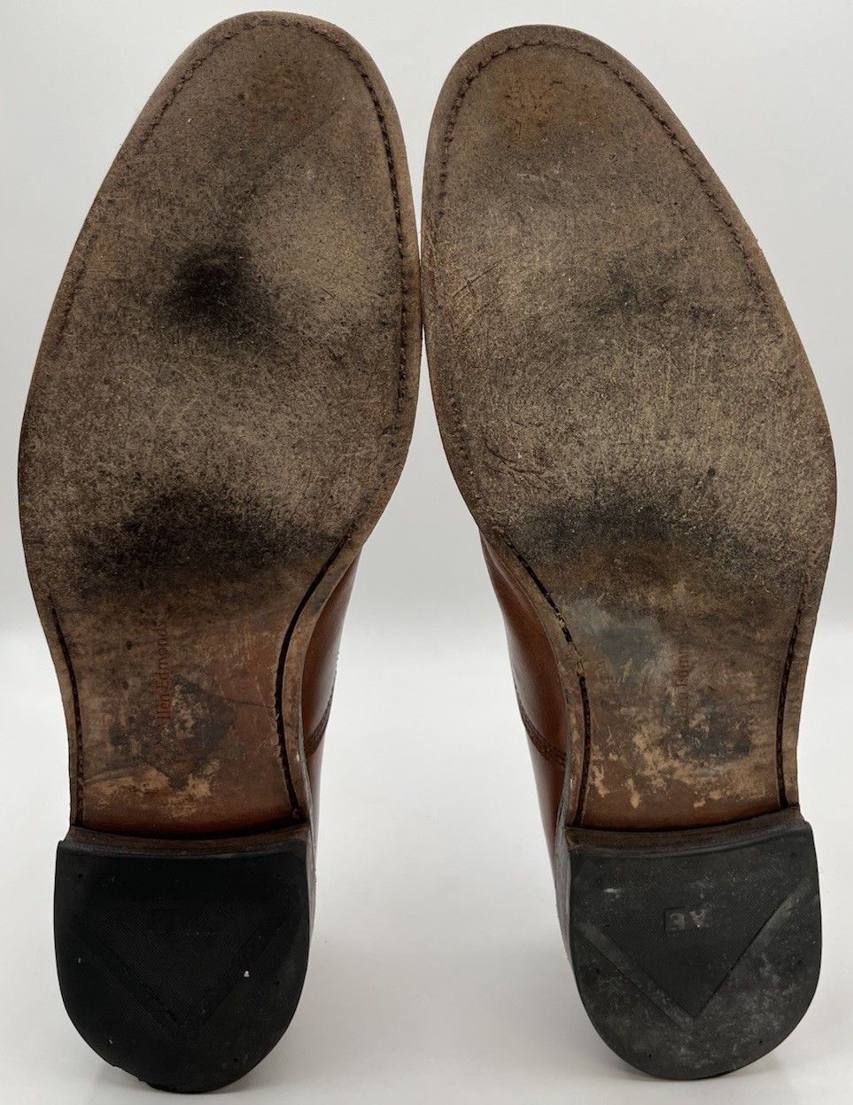 Allen Edmonds Allen Edmonds "FIFTH AVENUE" Leather Cap-Toe Oxfords Sz 14B Size US 14 / EU 47 - 12 Thumbnail