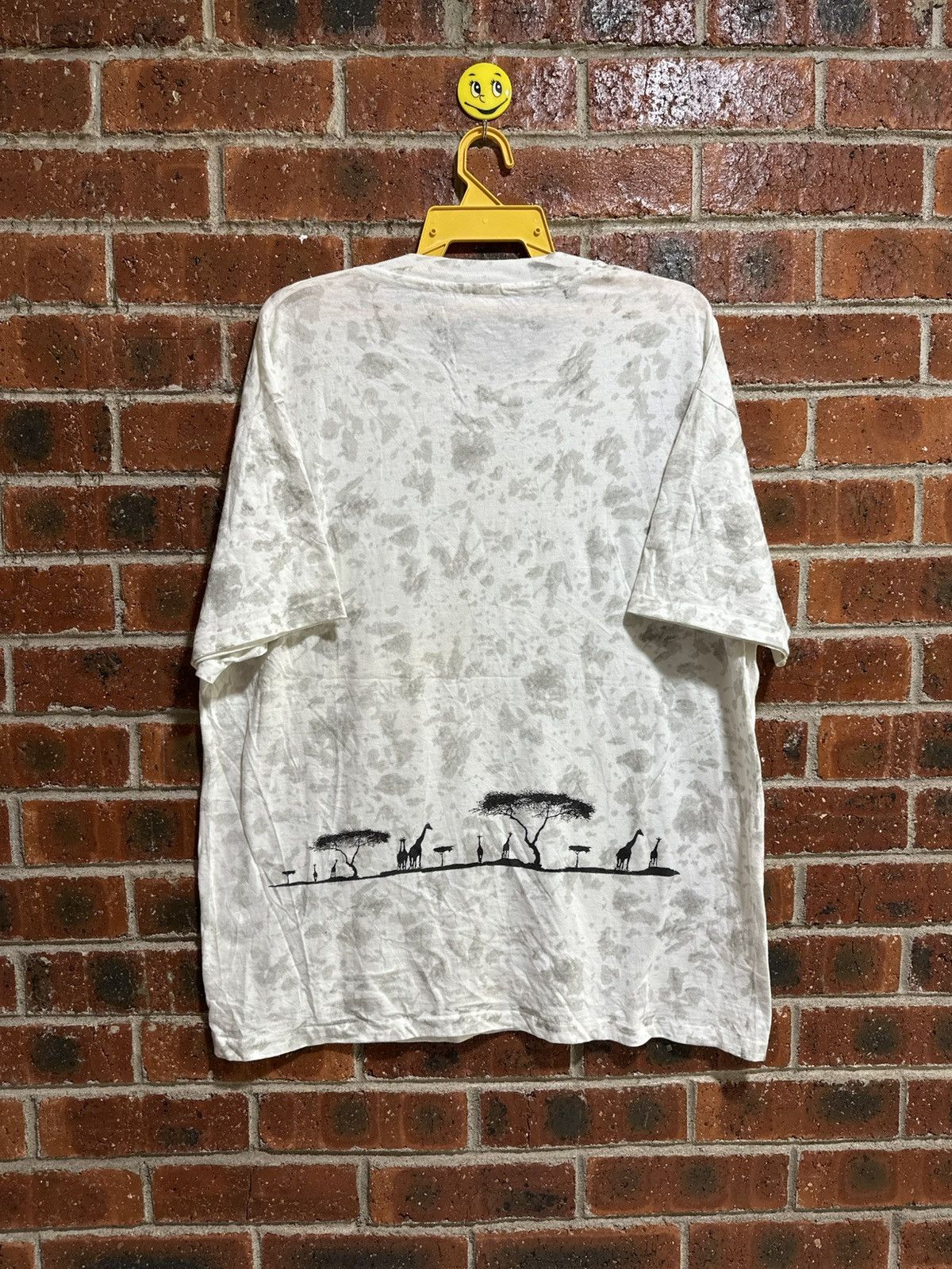 Habitat × Hanes × Vintage Vintage The Crystalline Waters Reflect A Spectrum Tee Size US XL / EU 56 / 4 - 7 Thumbnail