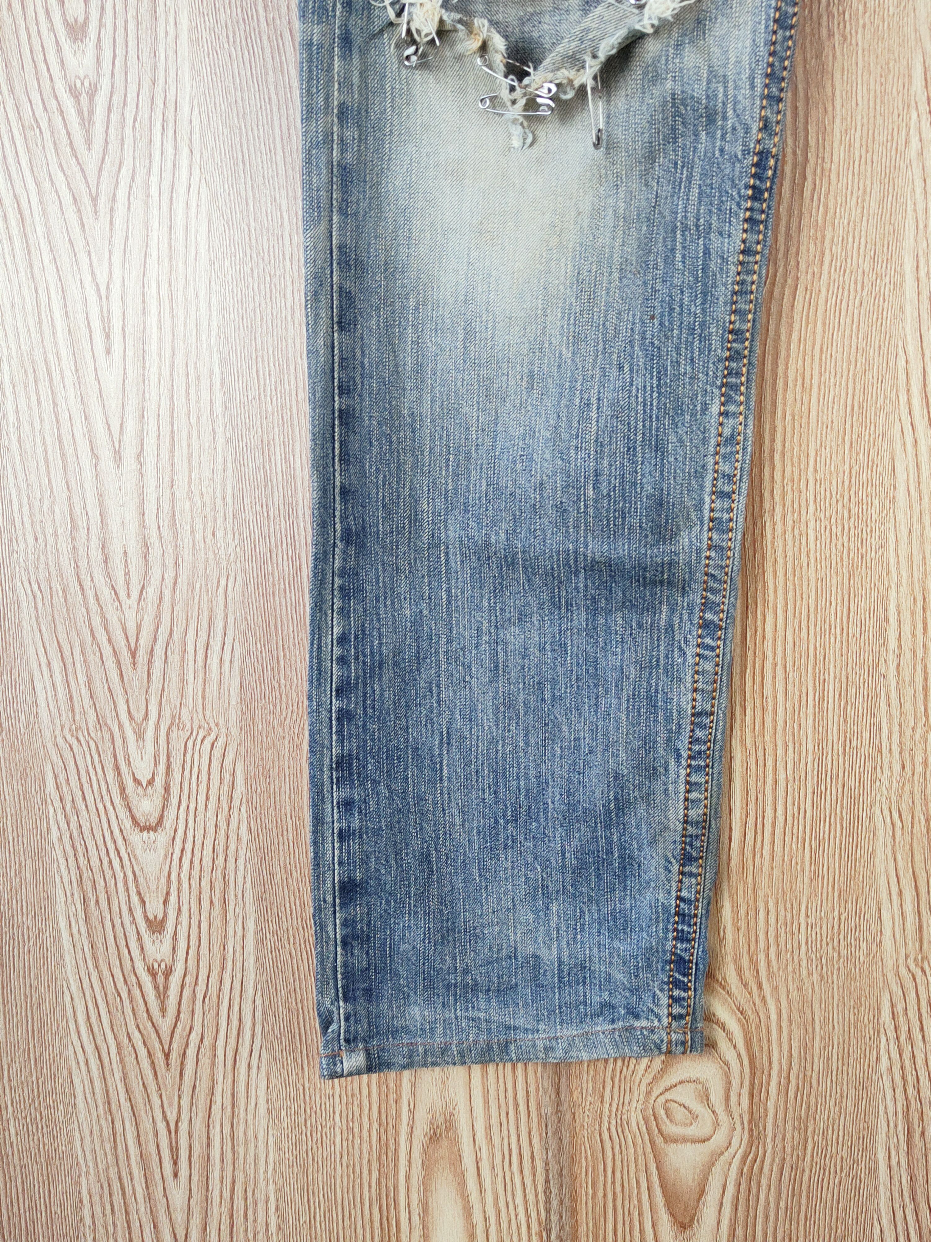 Edwin Edwin Blue Faded Distressed Ripped Jeans #W507 Size US 32 / EU 48 - 6 Thumbnail