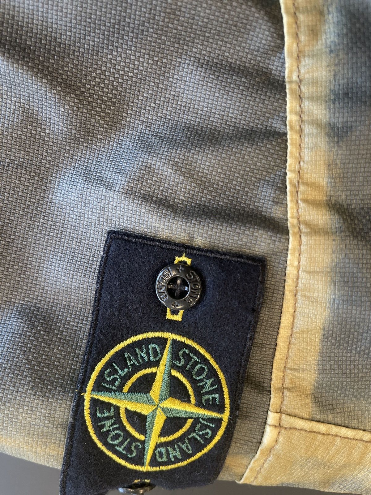 Stone Island Khaki & Black spray on Stone Island jacket Size US L / EU 52-54 / 3 - 5 Thumbnail