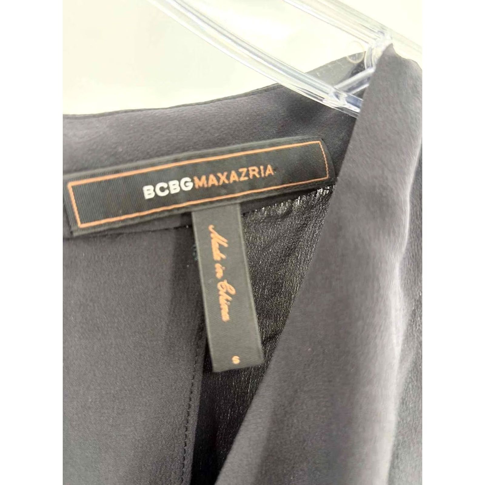 Bcbgmaxazria BCBG Maxazria Black Blouse Size Small Size S / US 4 / IT 40 - 2 Thumbnail