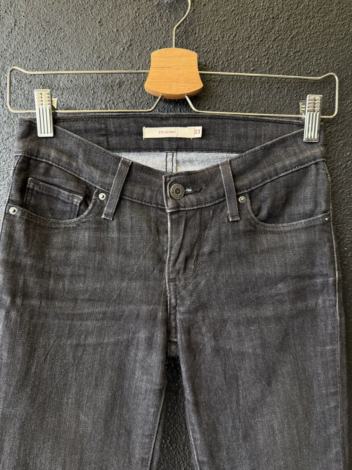 Levi's Classic Levi's 711 Skinny Jeans Dark Indigo Stretch Size 27" / US 4 / IT 40 - 4 Thumbnail