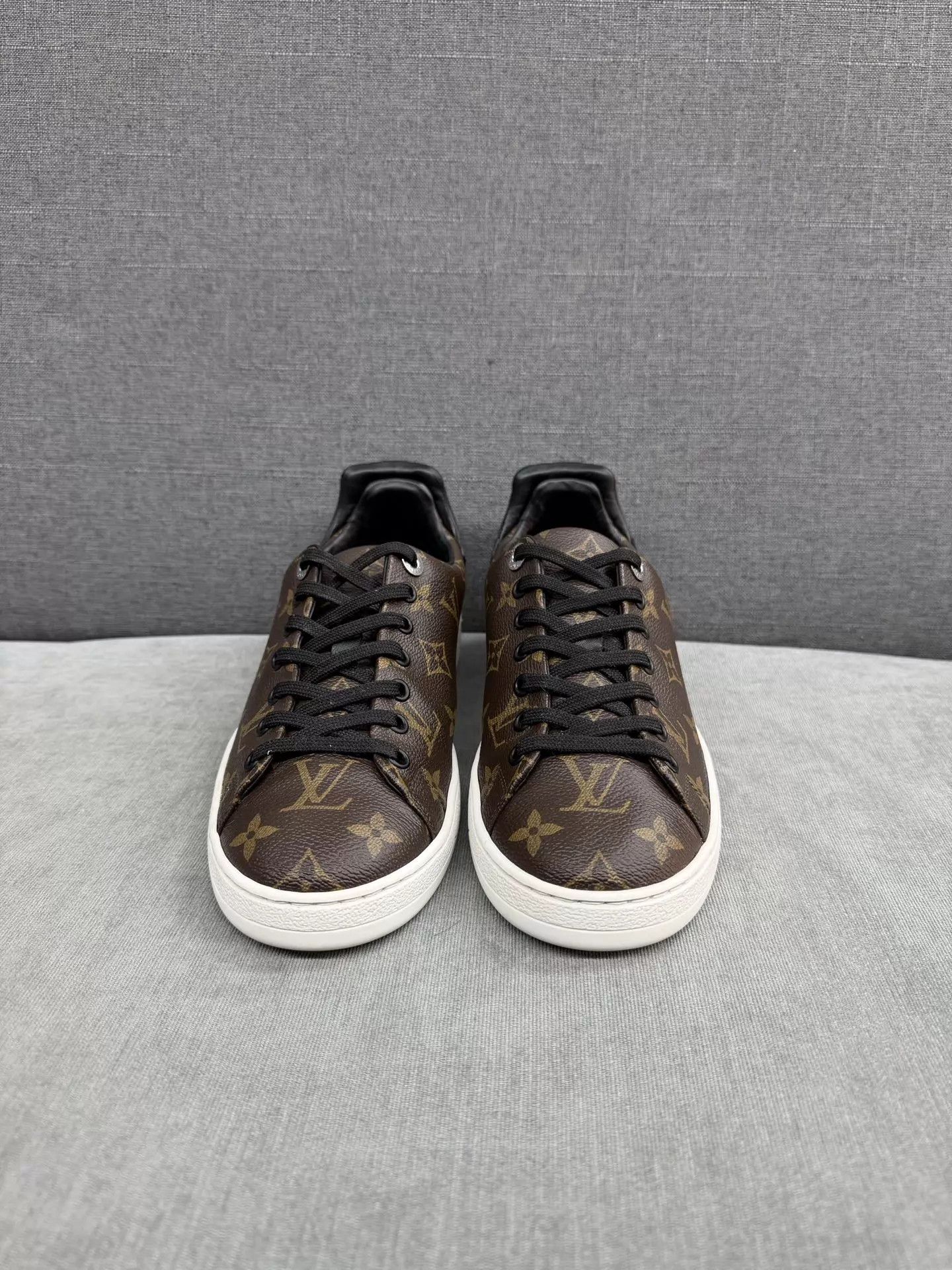 Louis Vuitton LV Monogram AOP Sneakers UK4.5 EU38.5 99New Size US 8 / IT 38 - 2 Thumbnail