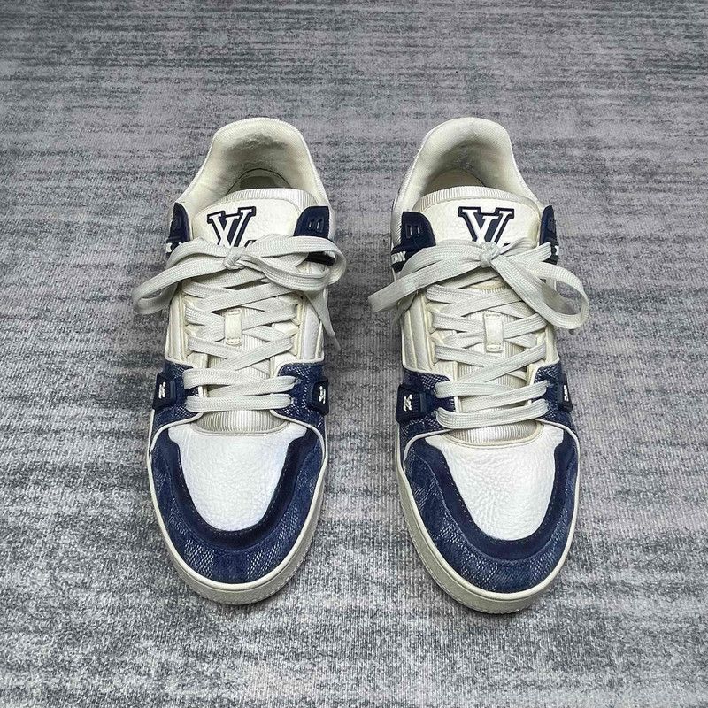 Louis Vuitton Louis Vuitton Trainer Low Top Sneakers in White and Blue -2 Size US 8 / EU 41 - 2 Thumbnail