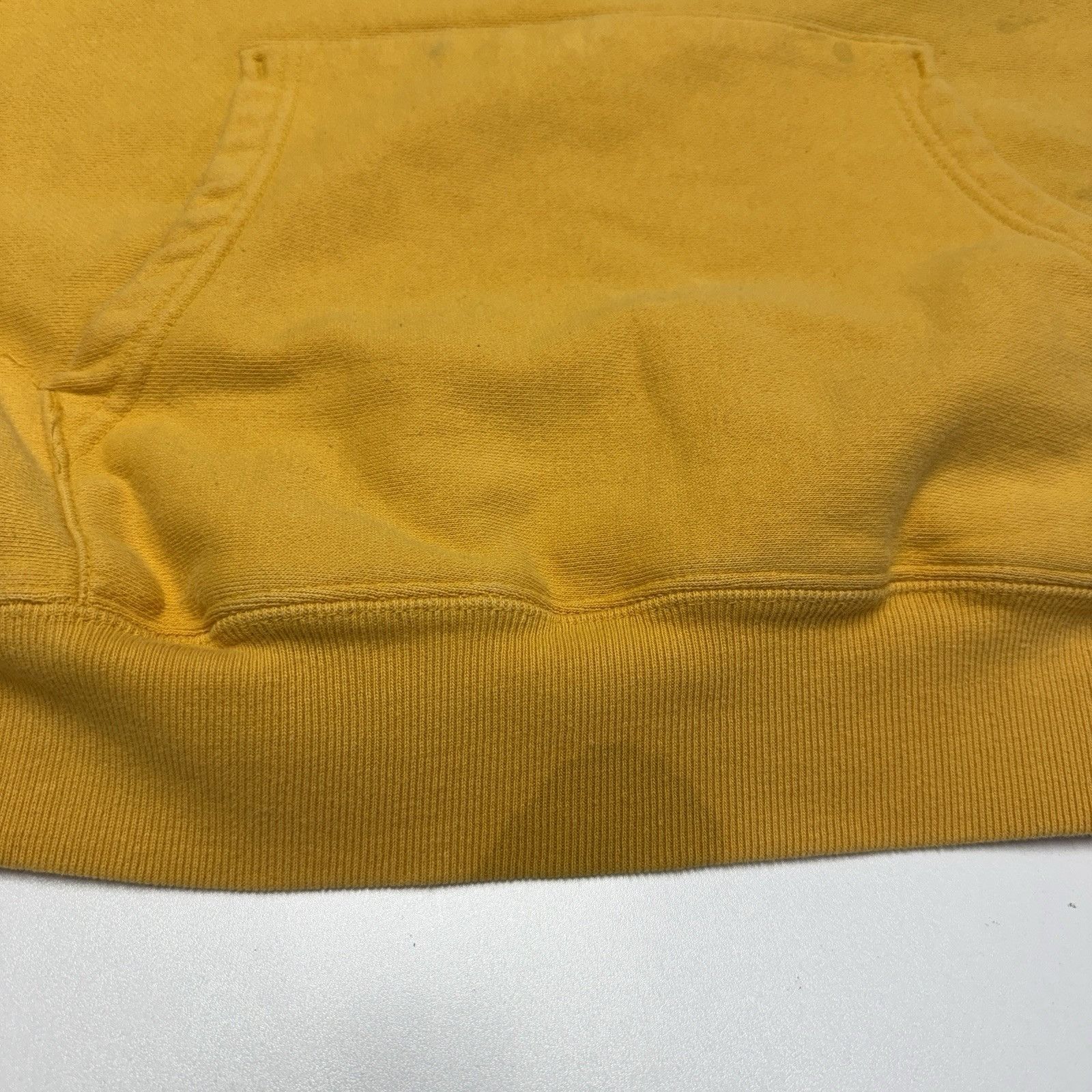 Gap Vintage Gap Hoodie Sweatshirt Mens Large Yellow Blank Skate Size US L / EU 52-54 / 3 - 6 Thumbnail
