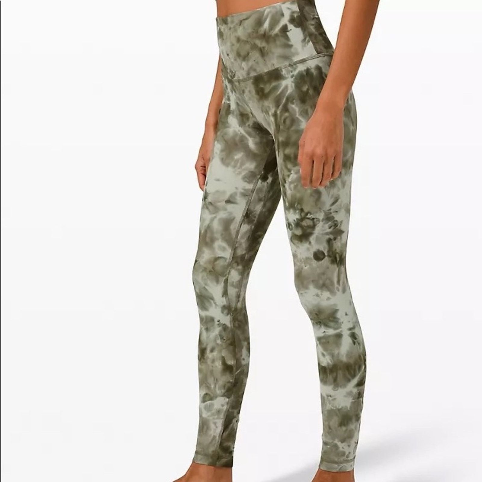 Lululemon LULULEMON Align HR Pant 18 28” Diamond Dye Light Sage Green Size 40" / US 18 - 2 Thumbnail