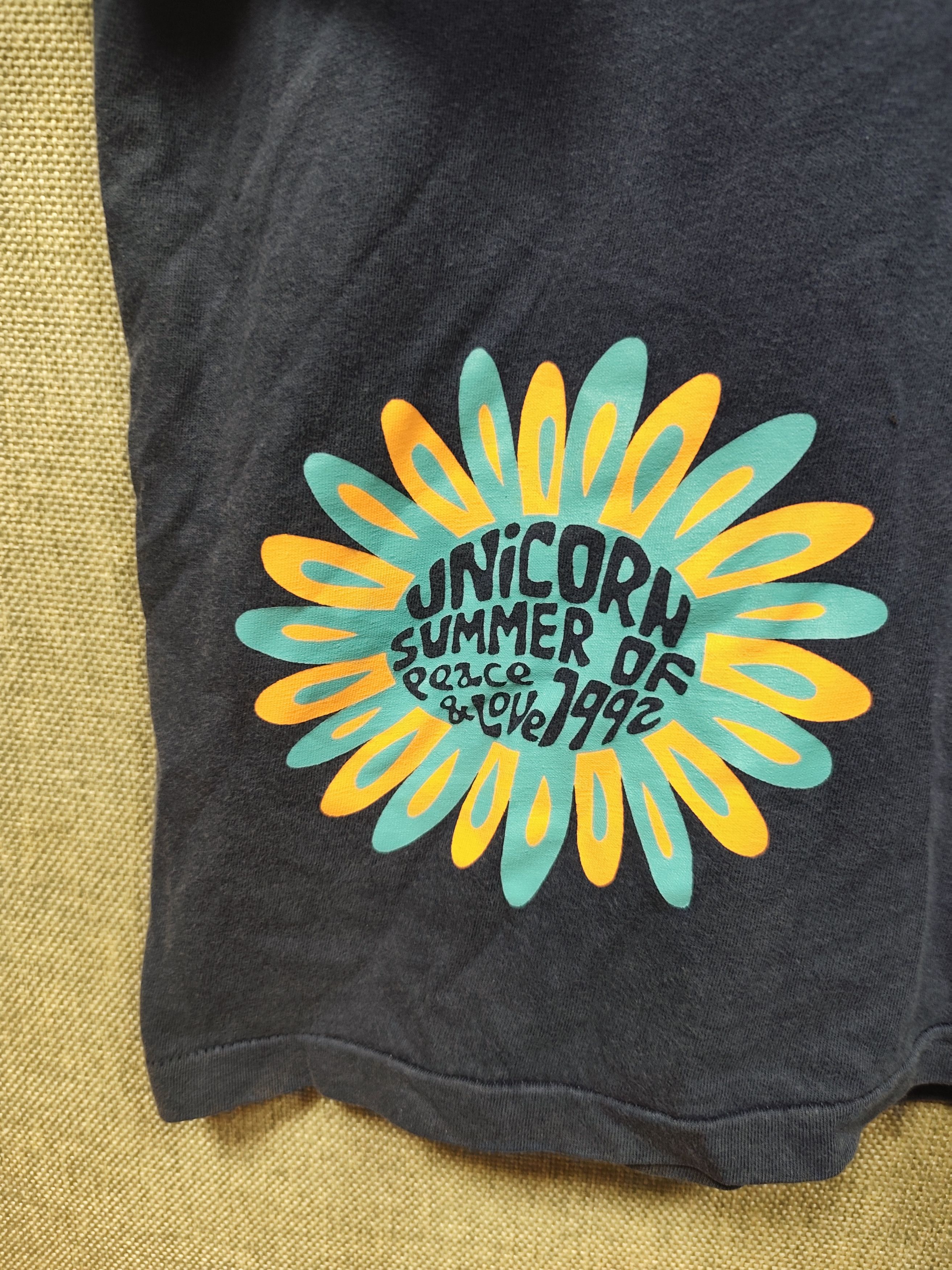 Vintage Vintage 1992 unicorn summer of peace Size US L / EU 52-54 / 3 - 3 Thumbnail