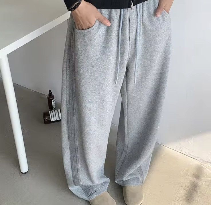 Japanese Brand ULTRA BAGGY WIDE-LEG SWEATPANTS (Y2K STREETWEAR) Size US 30 / EU 46 - 1 Thumbnail