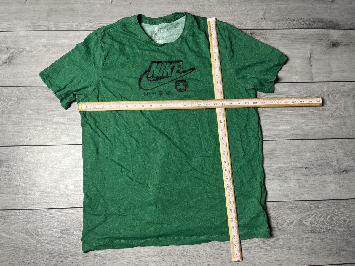 NBA Nike boston Celtics basketball Tshirt NBA size XLarge Size US XL / EU 56 / 4 - 5 Thumbnail