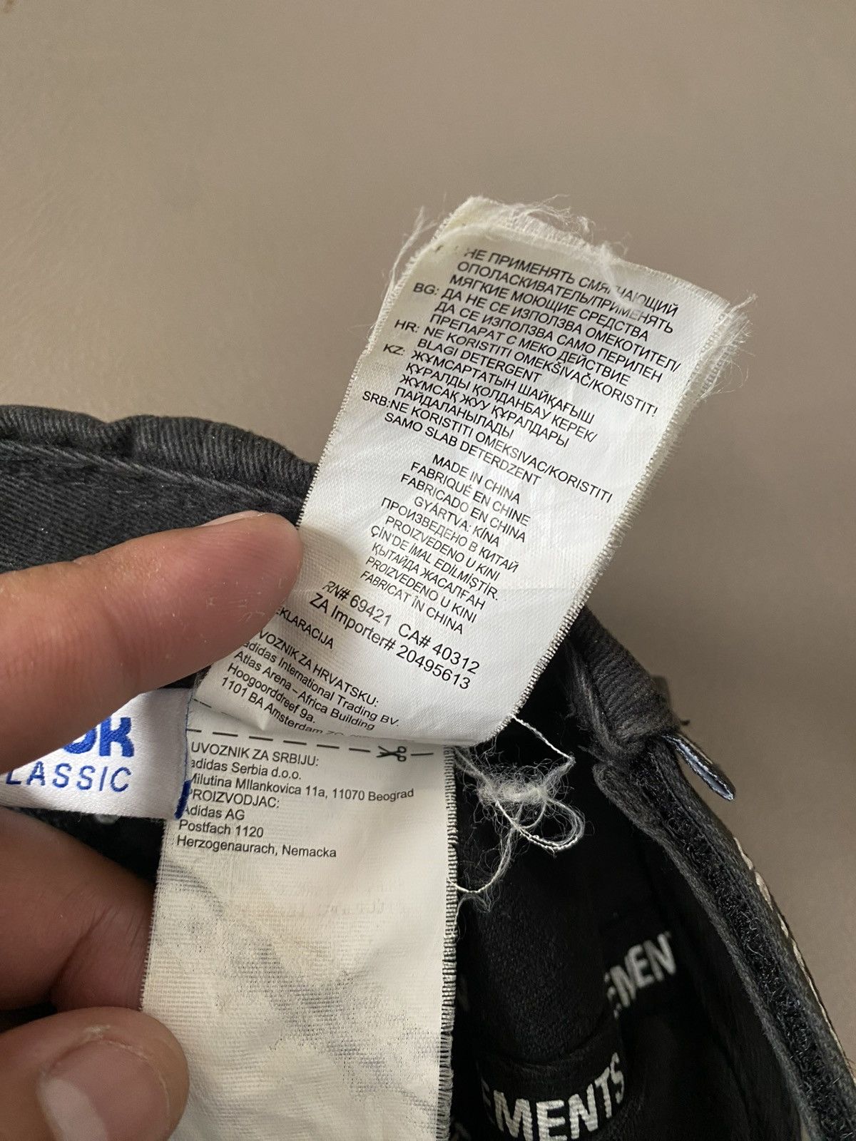 Reebok × Vetements Vetements x rebook securite cap Size ONE SIZE - 9 Thumbnail