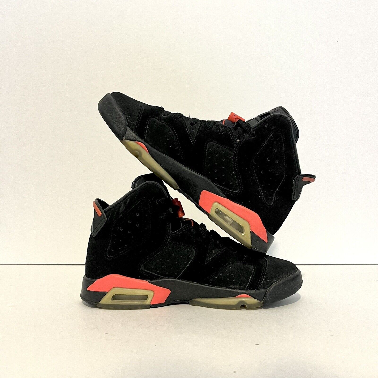 Nike 2014 Nike Air Jordan VI 6 Retro Infrared GS 384665-023 5.5Y Size US 7 / IT 37 - 6 Thumbnail