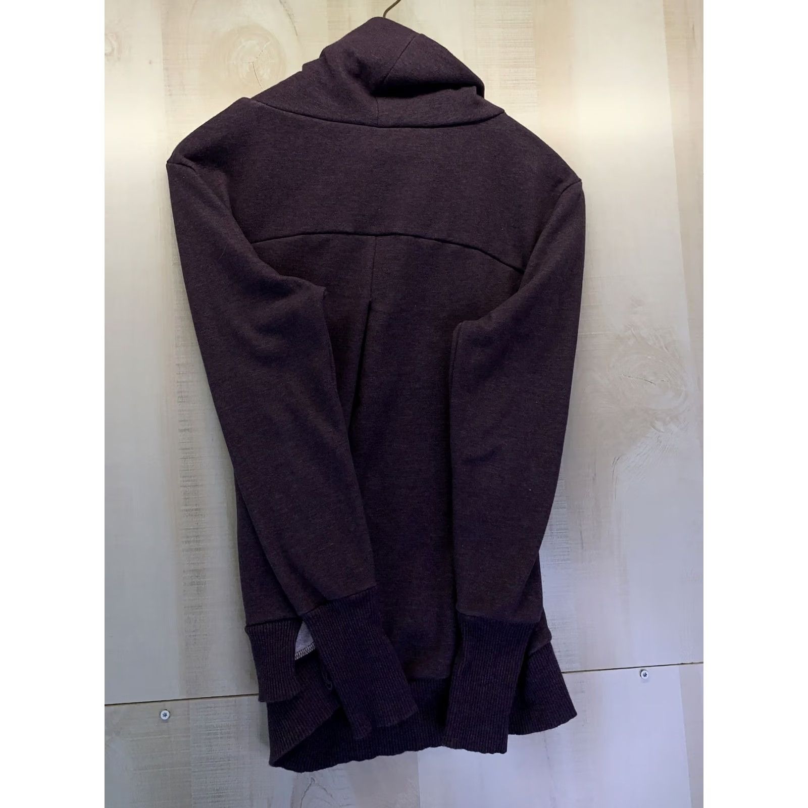 Vintage apana Purple Cowl Neck Sweatshirt Women’s SZ M Athletic Pullover -3698 Size M / US 6-8 / IT 42-44 - 5 Thumbnail