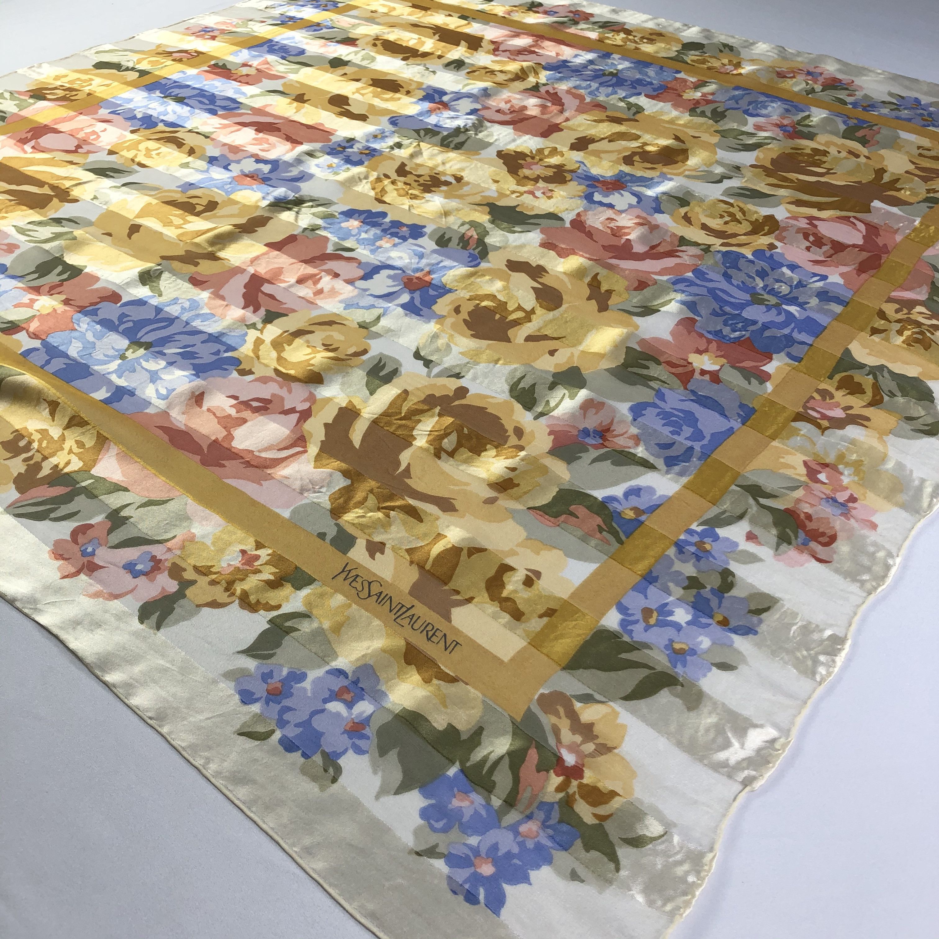 Vintage × Yves Saint Laurent Vintage Yves Saint Laurent Silk Scarf Size ONE SIZE - 4 Thumbnail