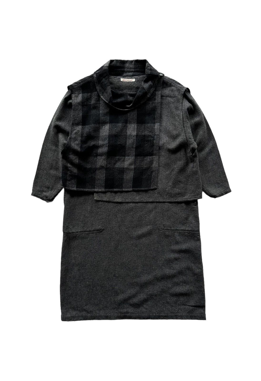 Issey Miyake × Pleats Please Issey Miyake × Vintage Issey Miyake Sports Dress Plaid Panel Chest Size US M / EU 48-50 / 2 - 3 Thumbnail