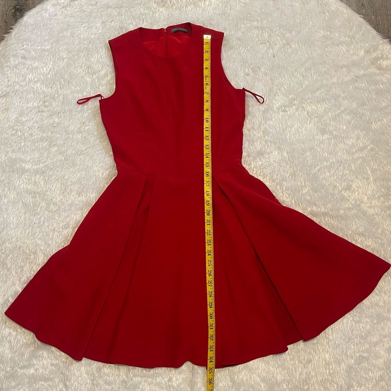 Alexander McQueen ALEXANDER MCQUEEN 2012 Mini Dress Size: 42 Retail $ 2400 Size M / US 6-8 / IT 42-44 - 7 Thumbnail