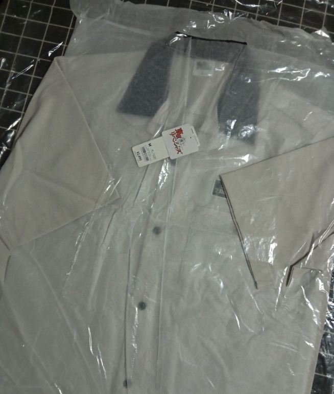 Japanese Brand NEW Tokyo Revenger 💥 Button shirt Bowling style anime 🎳 Size US M / EU 48-50 / 2 - 4 Thumbnail