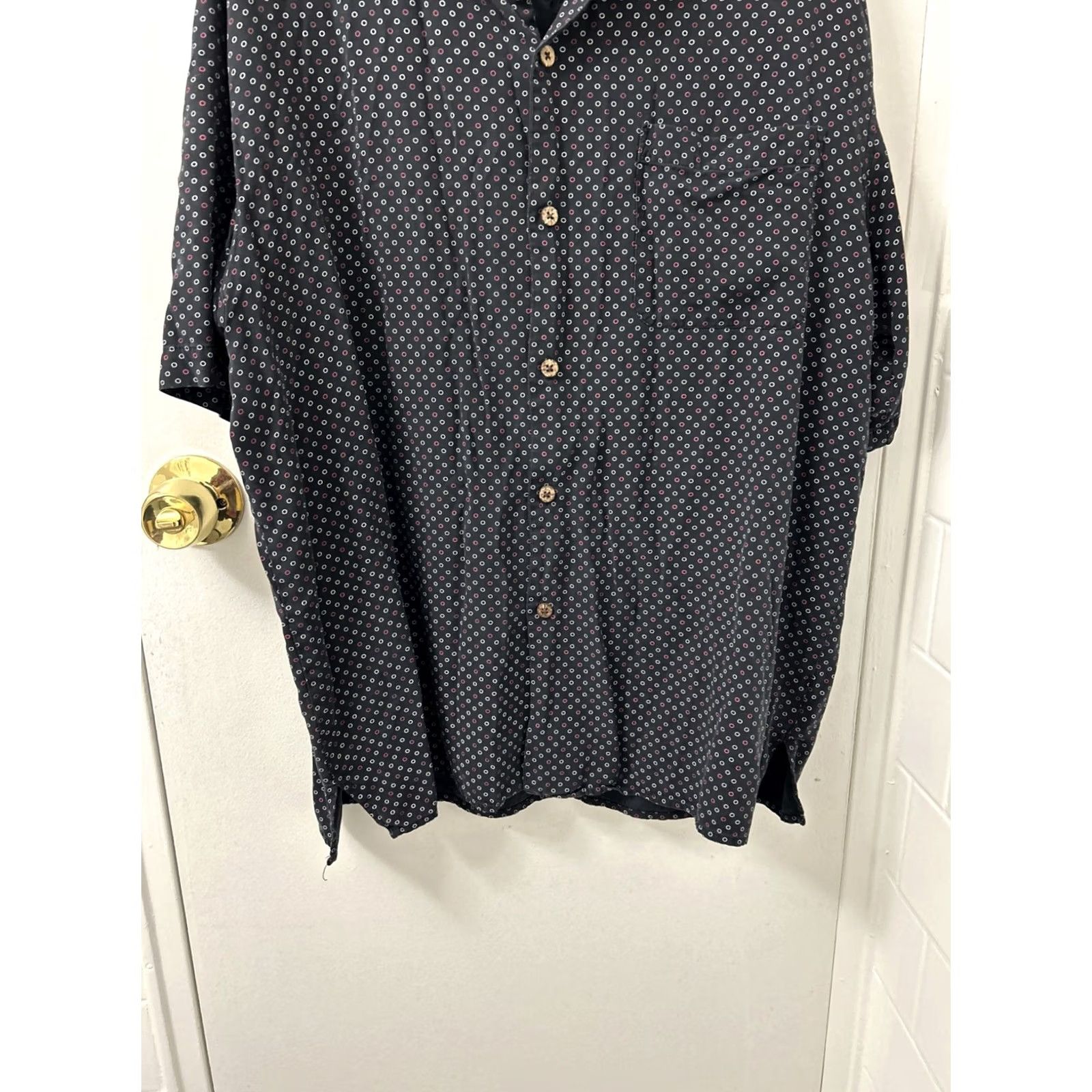 Vintage VINTAGE Silk Circa 1969 Shirt Mens L Black Polka Dot 100% Silk Button Down S/S Size US L / EU 52-54 / 3 - 3 Thumbnail