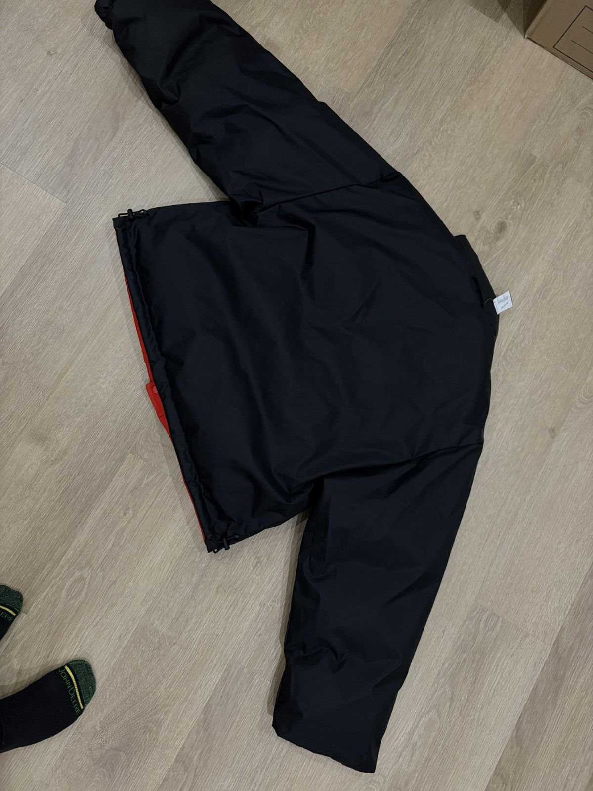 Balenciaga BALENCIAGA REVERSIBLE - black/Red puffer Size L / US 10 / IT 46 - 7 Thumbnail